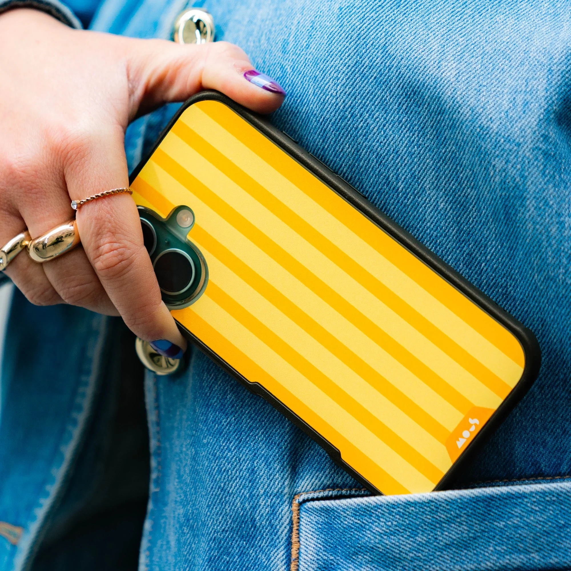 Buttercup Protective Phone Case - Treat MagSafe - Image 10