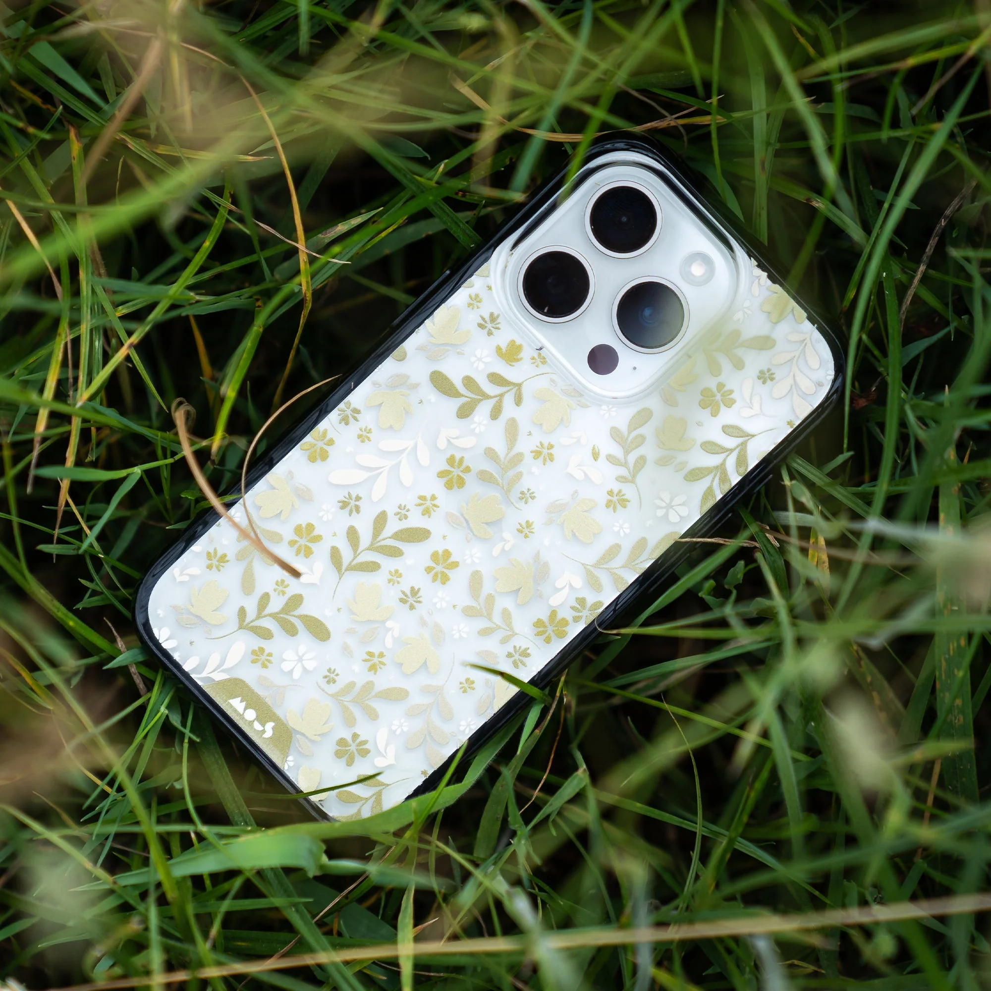 Ditsy Green Protective Phone Case - Flowers - Image 6