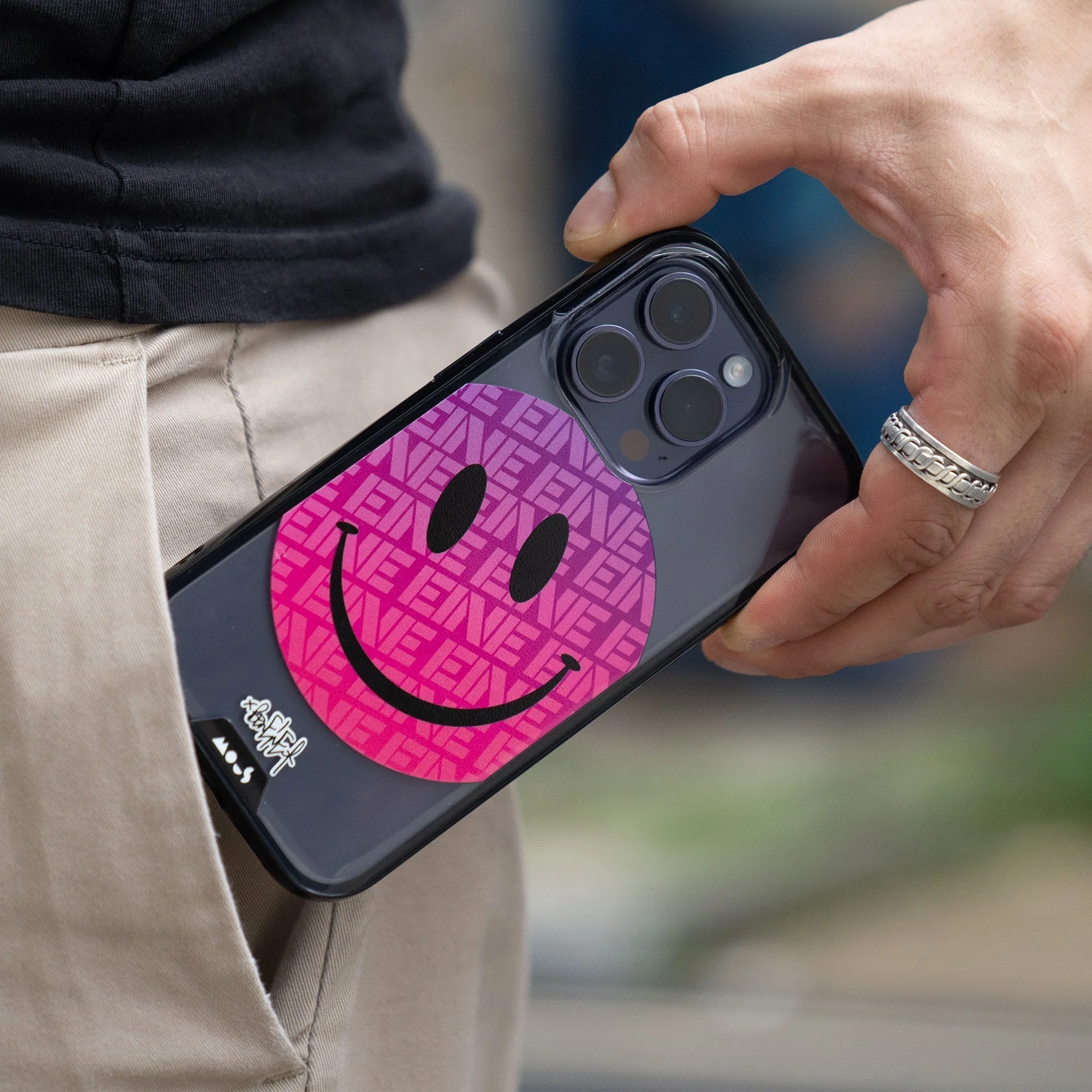Pink Smiley Protective Phone Case - Ben Eine MagSafe - Image 12