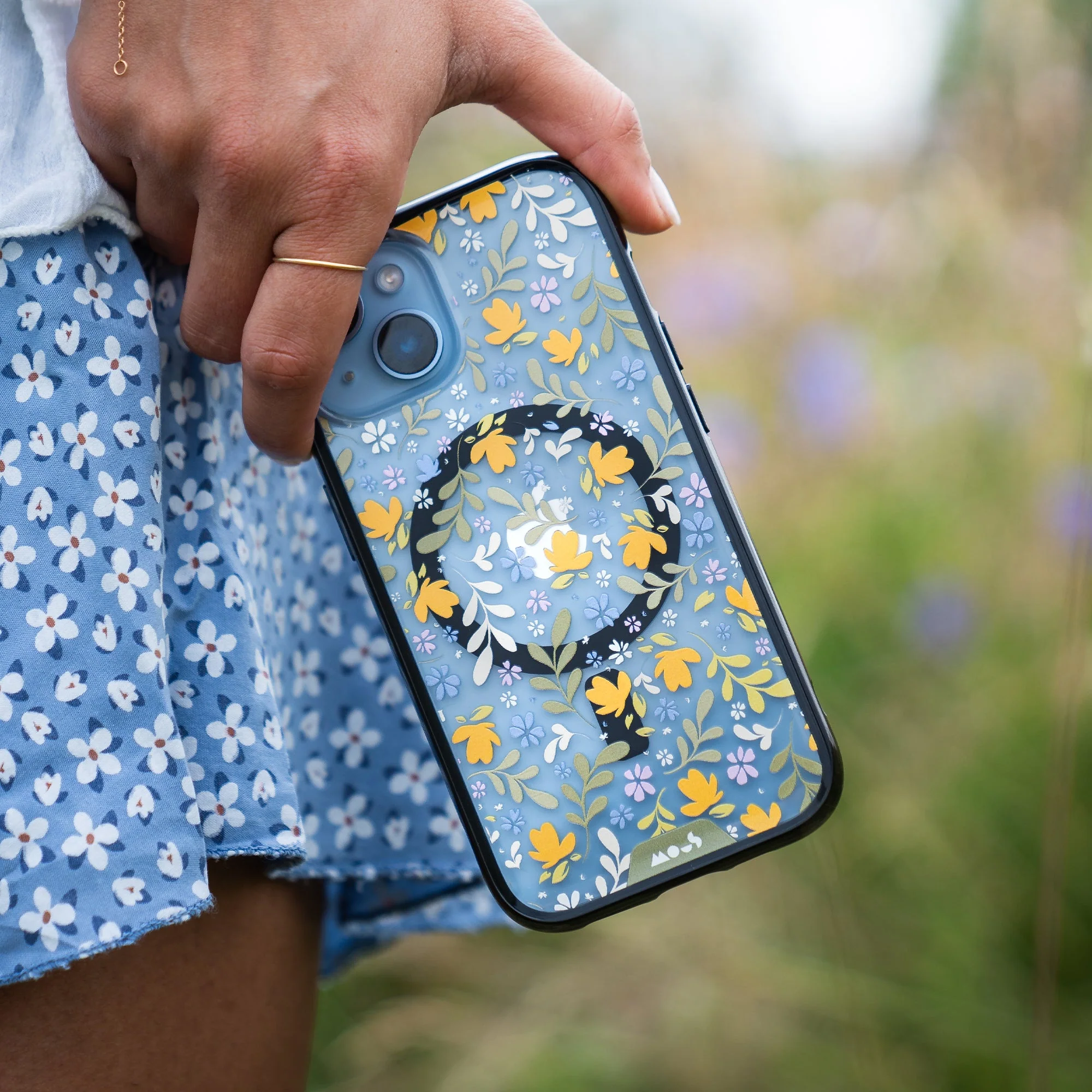 Ditsy Multicolour Protective Phone Case - Flowers MagSafe - Image 7