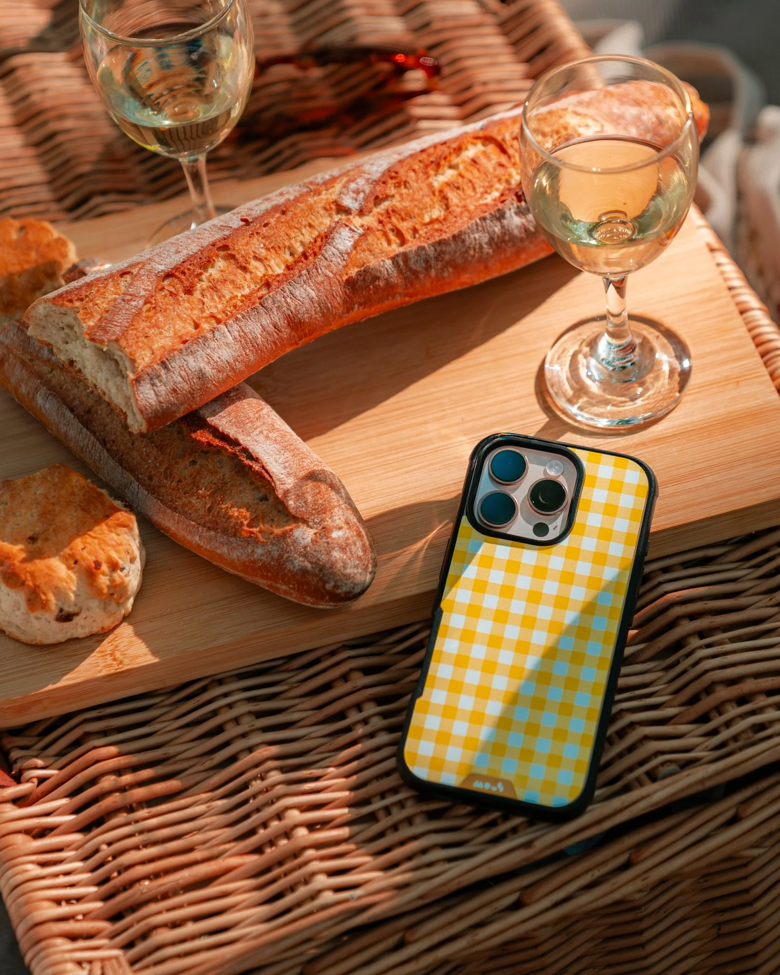 Dandelion Protective Phone Case - Picnic MagSafe - Image 18