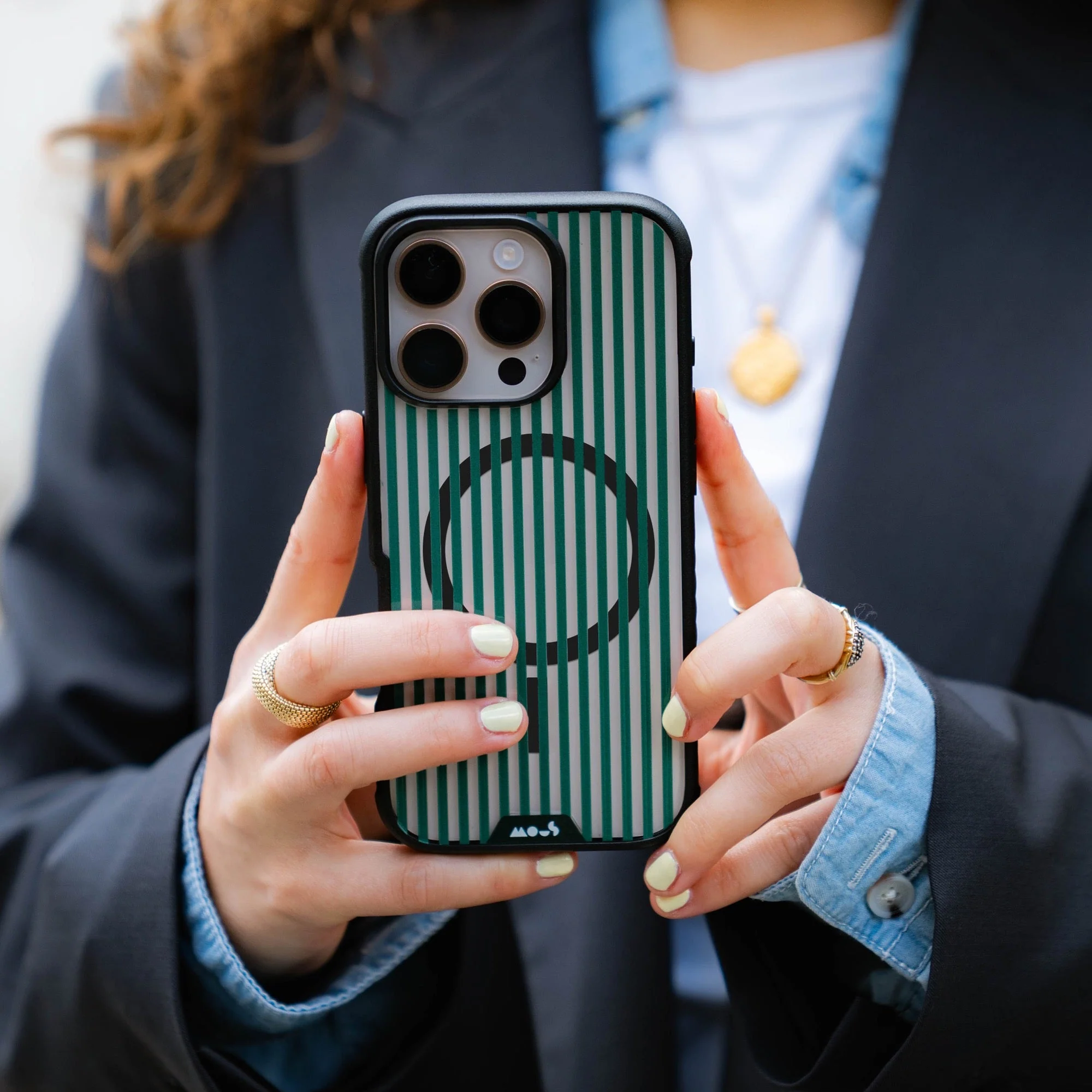 Evergreen Protective Phone Case - Pinstripe MagSafe - Image 10