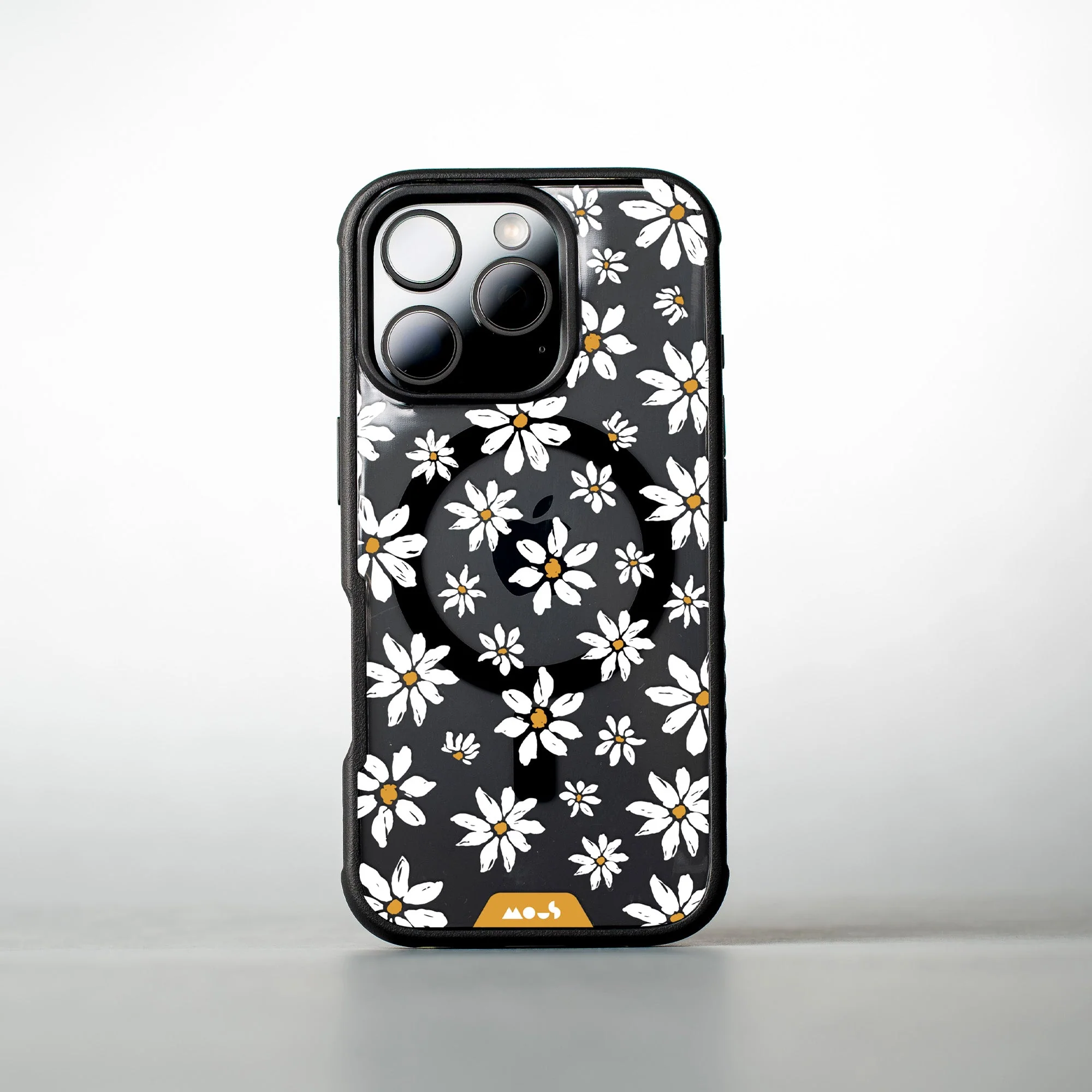 Daisies Protective Phone Case - Flowers MagSafe - Image 4