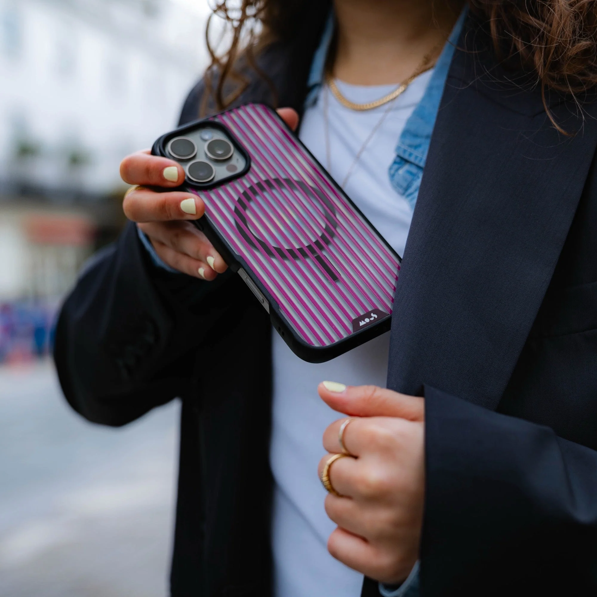 Mulberry Protective Phone Case - Pinstripe MagSafe - Image 9