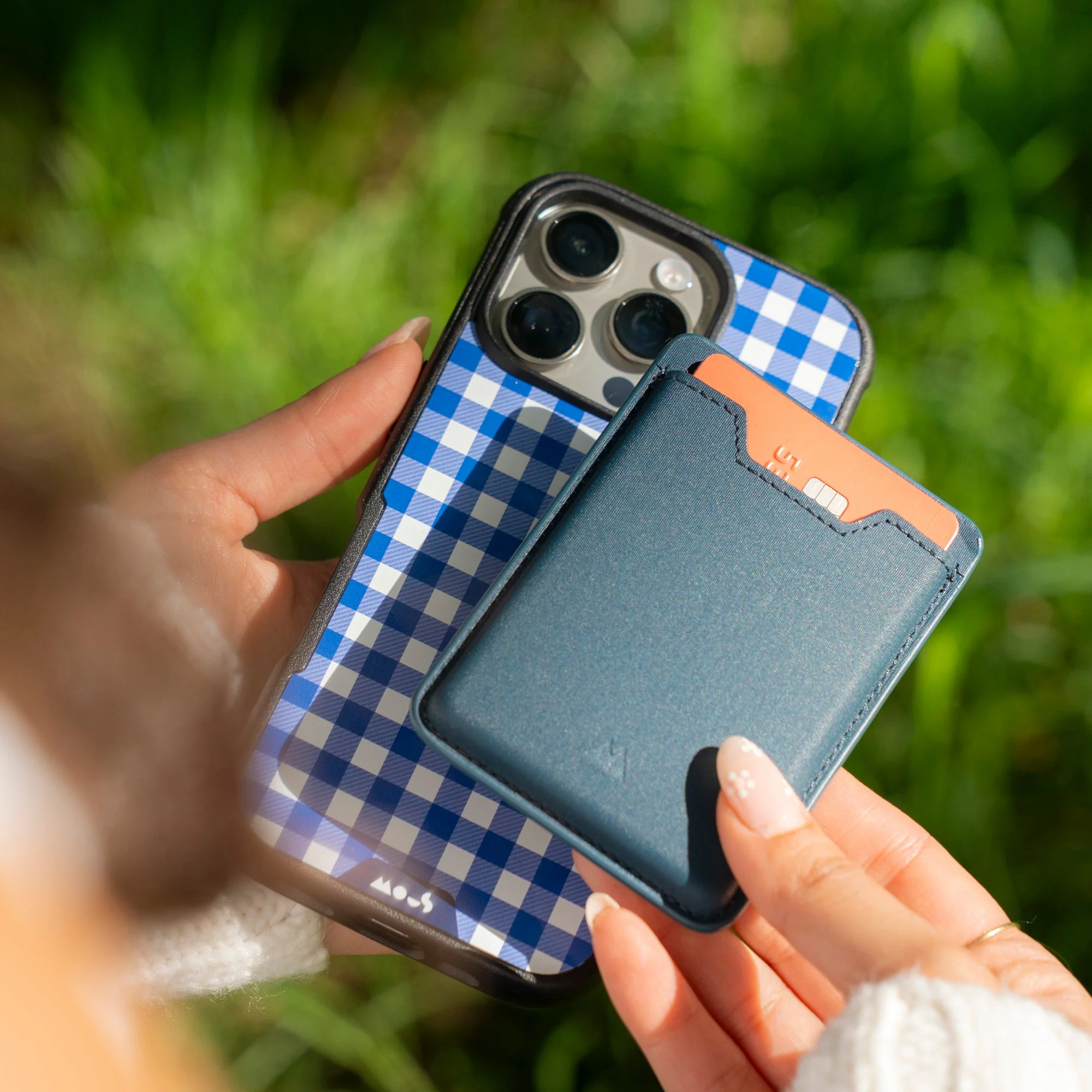Breeze Protective Phone Case - Picnic - Image 18