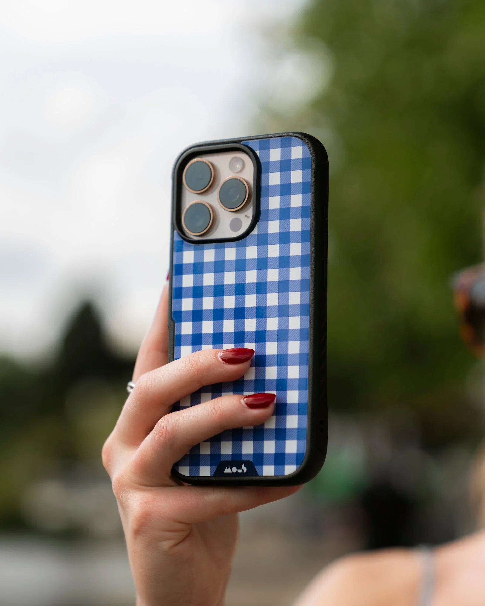 Breeze Protective Phone Case - Picnic - Image 21