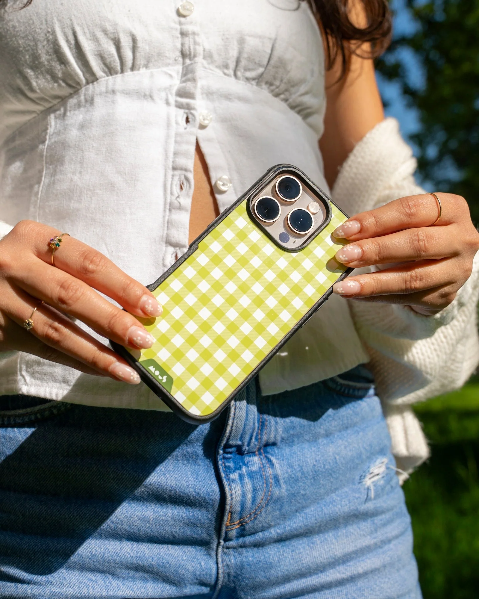 Meadow Protective Phone Case - Picnic - Image 16